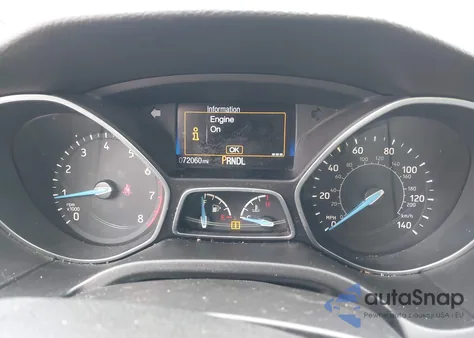 2016 Ford Focus S z USA, uszkodzony, nr VIN 1FADP3E22GL376254